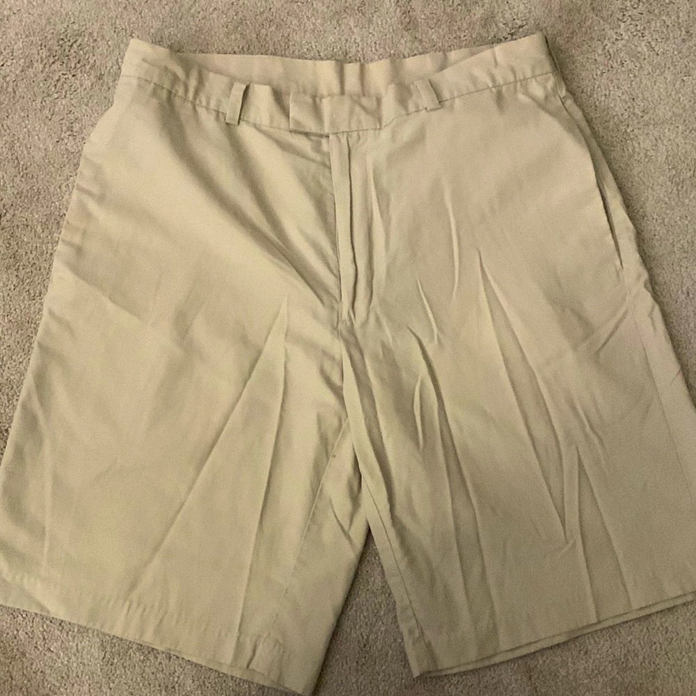 Kenneth Cole Mens shorts